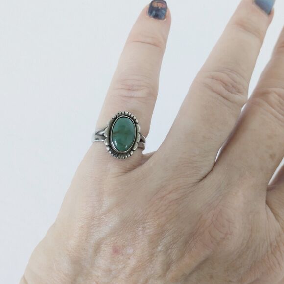 VTG 60's BELL TRADING POST Sterling Silver Green Turquoise Navajo Ring Sz 4-3/4 - Picture 7 of 7